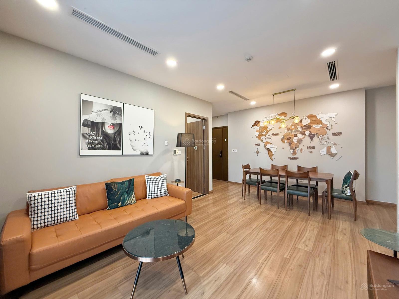 Cho thuê căn hộ 3 phòng ngủ, Eco Green Q7, đầy đủ nội thất. Giá 24 triệu/tháng. LH 0888 887 ***