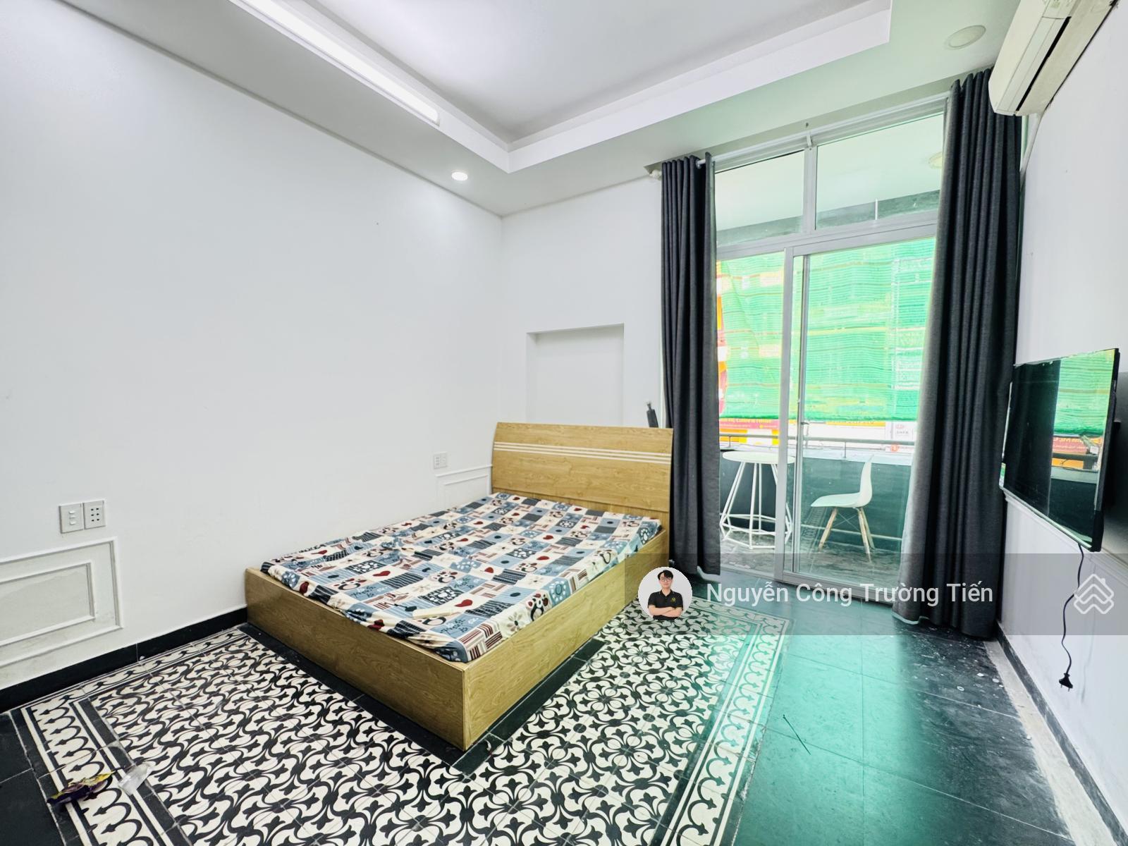 Trống sẵn căn hộ studio tách bếp ban công ngay Cầu Ông Lãnh - phố Bùi Viện - Trần Hưng Đạo Quận 1