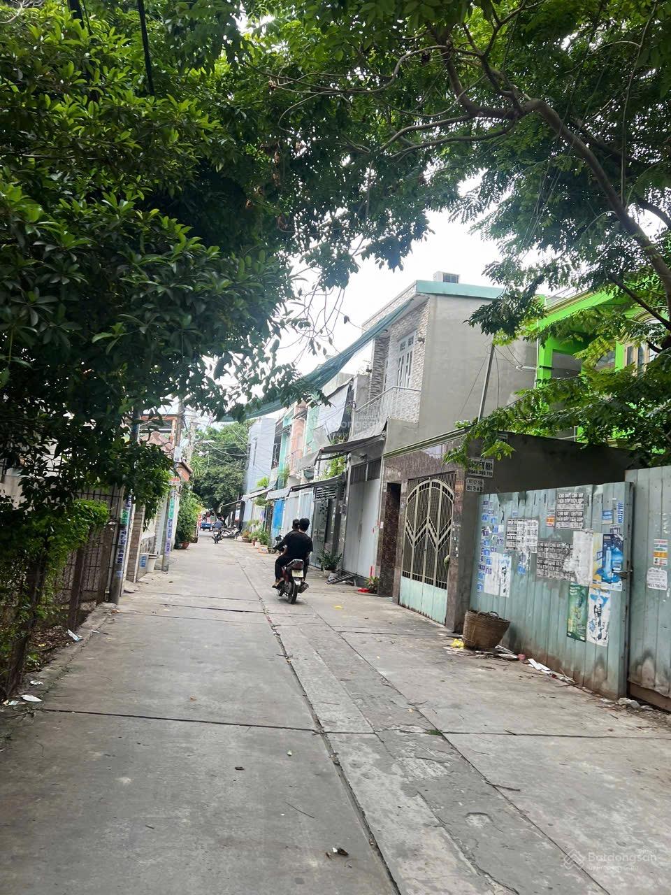 Hẻm xe hơi 5m đường Hồ Văn Long, P.BHH B, 4x15m c4