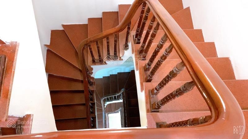 Bán nhà 44 m2, 5 tầng, MT 5m, giá 7,4 tỷ, lô góc, ô tô 7 chỗ tránh nhau, Liên Mạc, Bắc Từ Liêm Bán nhà 44 m2, 5 tầng, MT 5m, giá 7,4 tỷ, lô góc, ô tô 7 chỗ tránh nhau, Liên Mạc, Bắc Từ Liêm