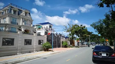 DUYÊN HẢI CẦN GIỜ E CÒN 1 LÔ DIỆN TÍCH 100M2 ĐÓN SÓNG MÊTRO CẦN GIỜ , CHỦ THU VỀ 3 TỶ , SHR