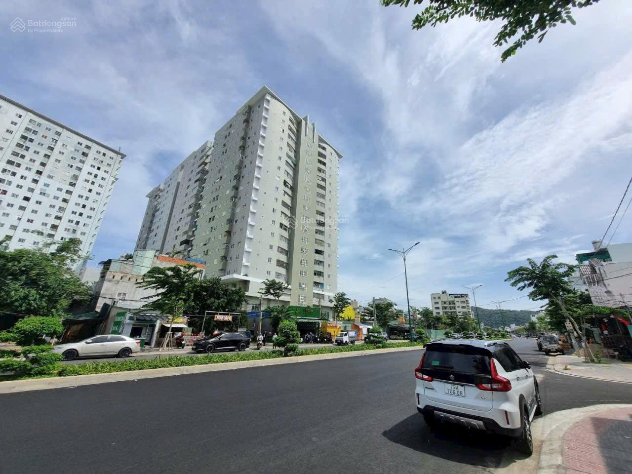 Gia Đình tôi cần bán lô đất đẹp mặt tiền Thống Nhất,168m(8,4-19)tc 142m² giá cực tốt chỉ 24 tỷ