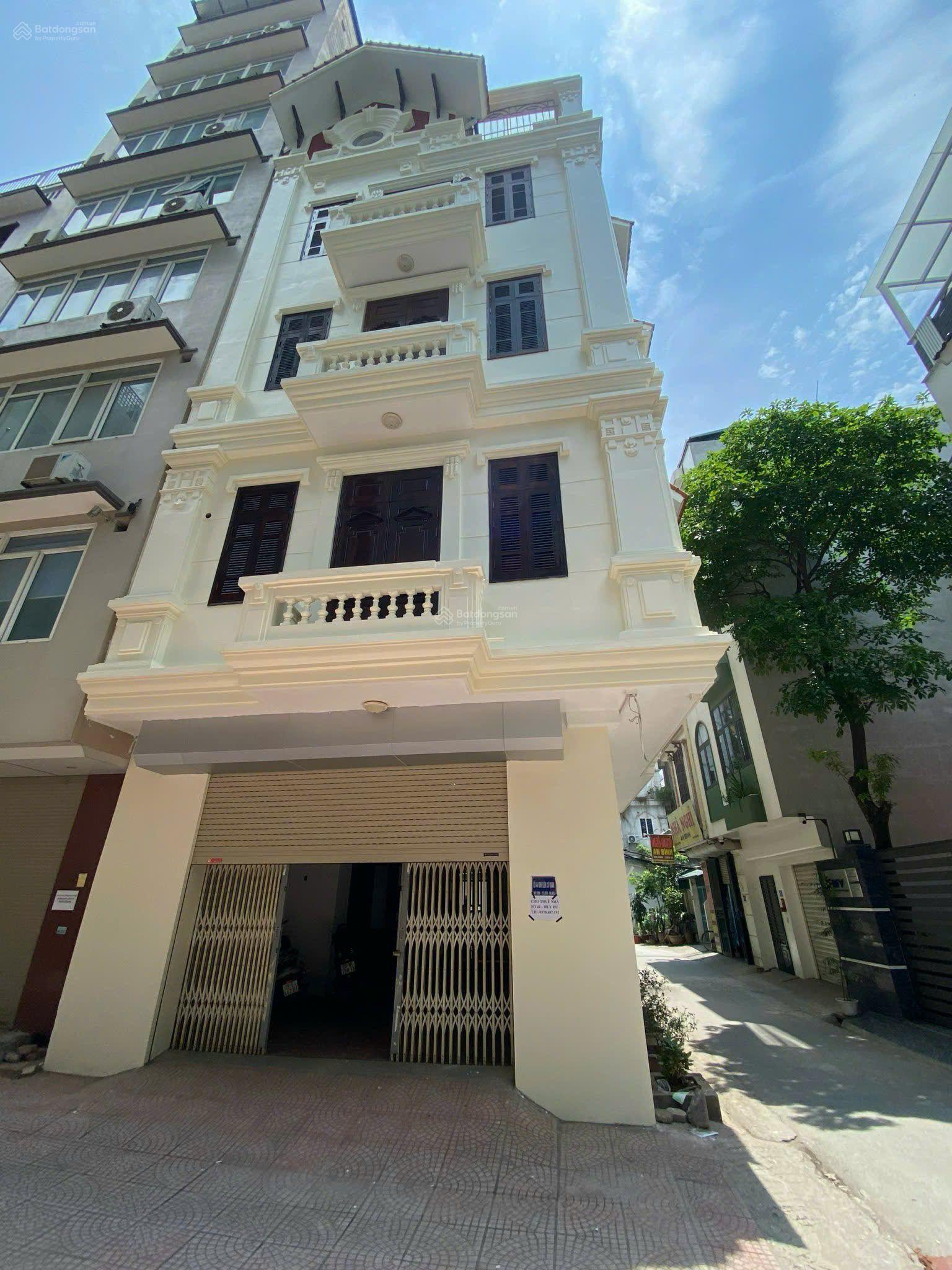 Cho thuê nhà Huy Du	DT 135m, x ,5 tầng, căn góc 2 mặt tiền điều hòa nóng lạnh, nhà mới, giá 48 tr