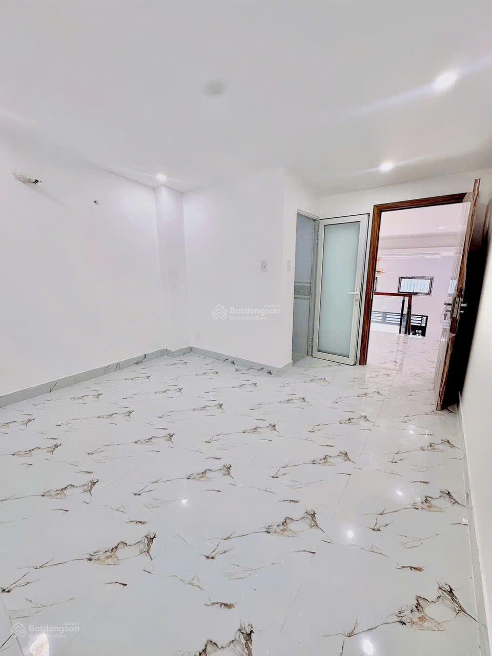 Tôi tên Trăm cần bán gấp nhà 40m2 đường Số 6 Quận Bình Tân