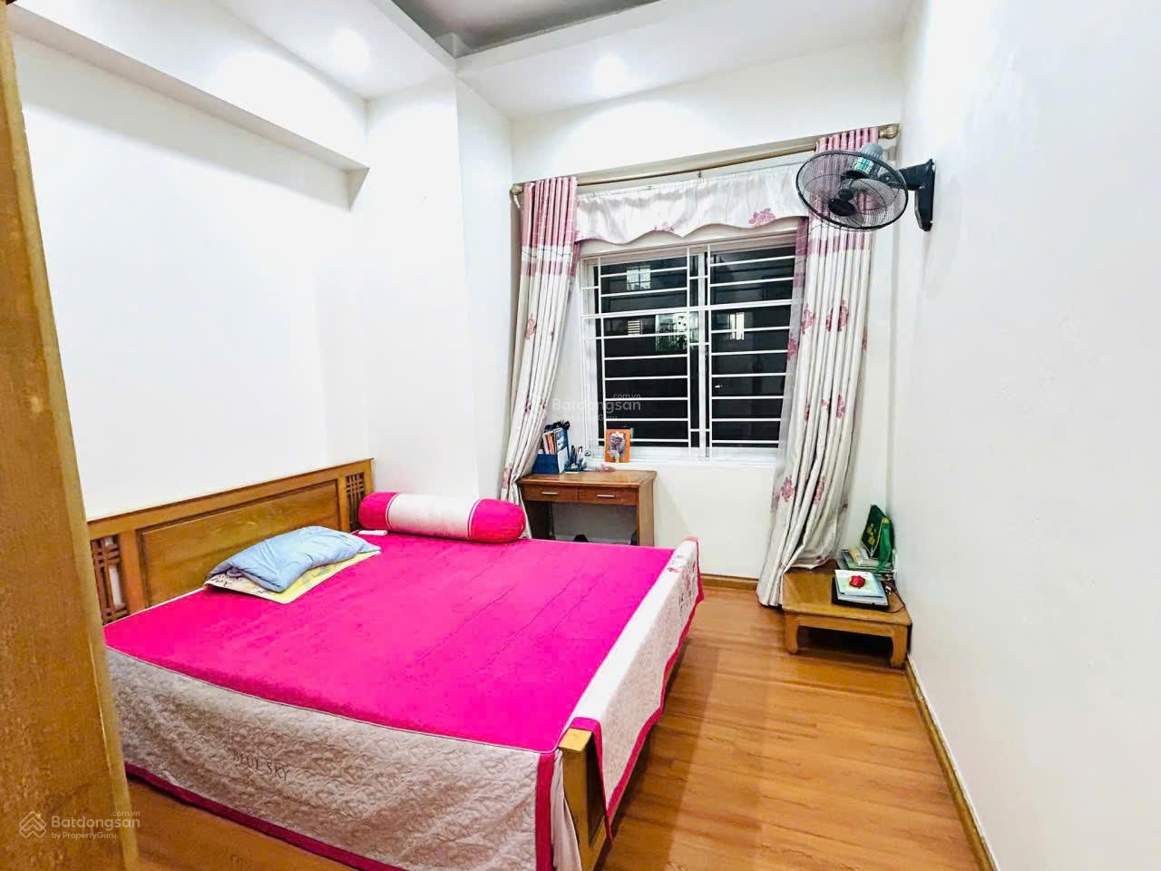 Bán căn 3 PN, 2WC. S= 97m2. Gía 6,2x tỷ, full đồ. Dự án chung cư Văn Khê, La Khê, Hà Đông, Hà Nội