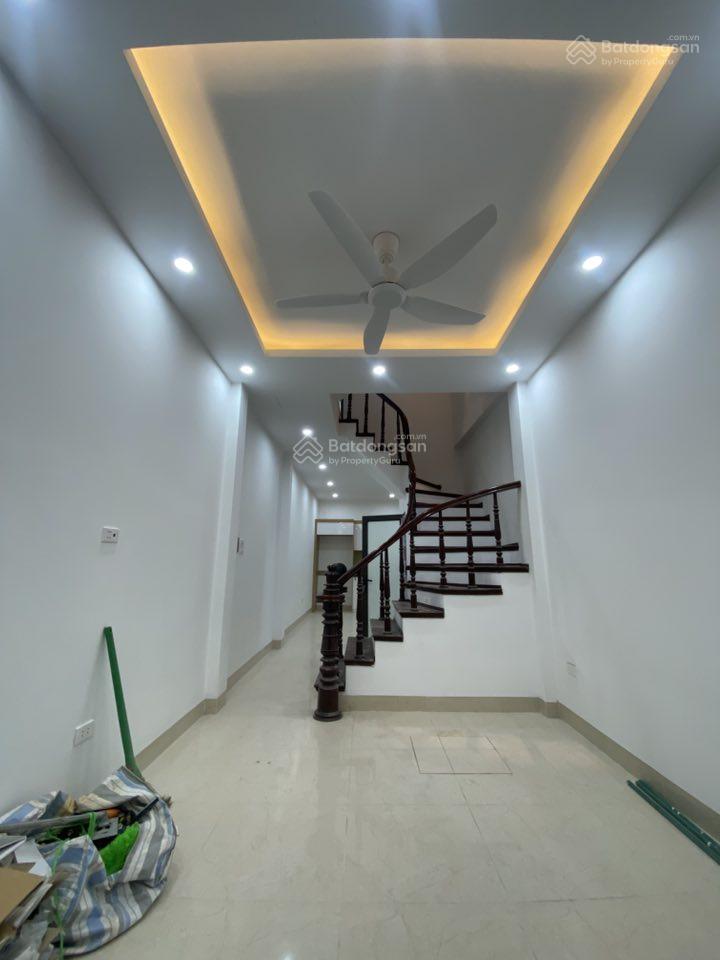 Hiếm, ngõ rộng, 10m ra ô tô, kinh doanh, hiếm nhà bán 42m2 4 tầng giá 8.85 tỷ phố đại linh bán