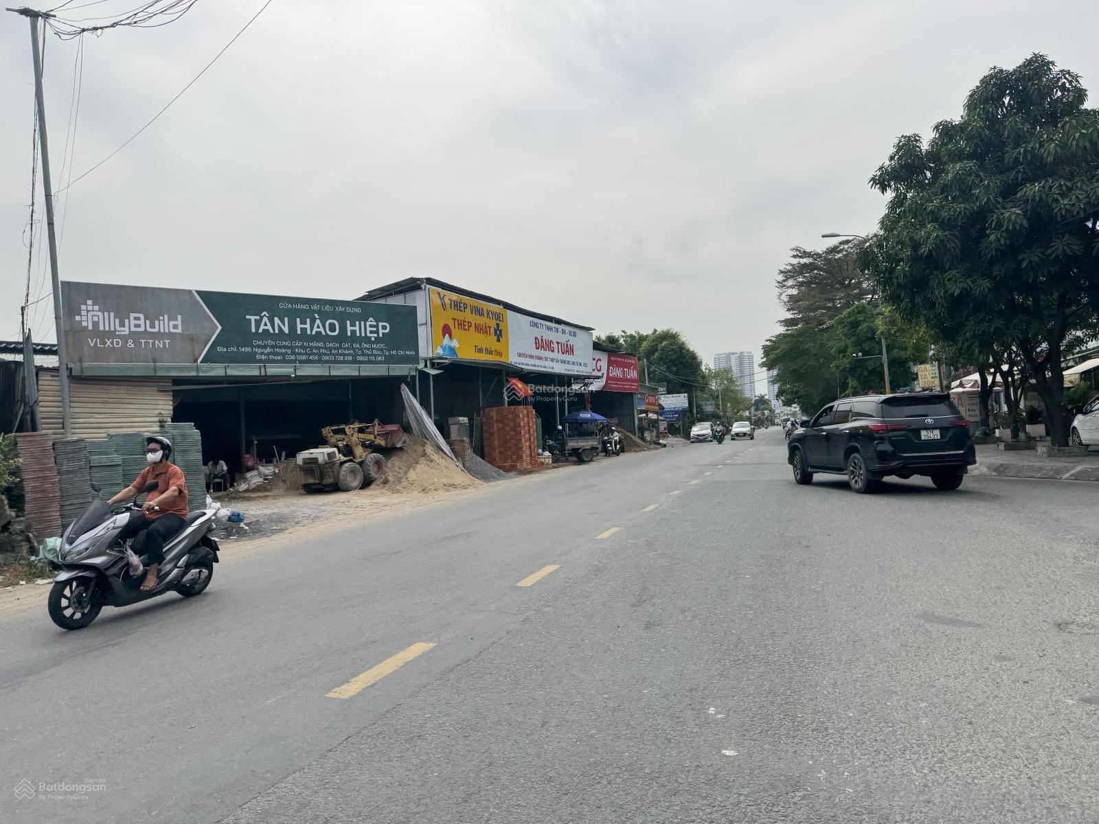 Bán đất Quận 2 bán lô đất Đường Nguyễn Hoàng- 11 x 15m CN 160m2 xây mới hầm 3 tầng- Sổ riêng- 27 tỷ