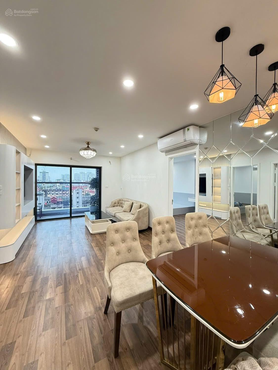 Bán CHCC CT36 Định Công, DT 60m2, 2pn, 2vs giá 4,8 tỷ, nội thất đầy đủ