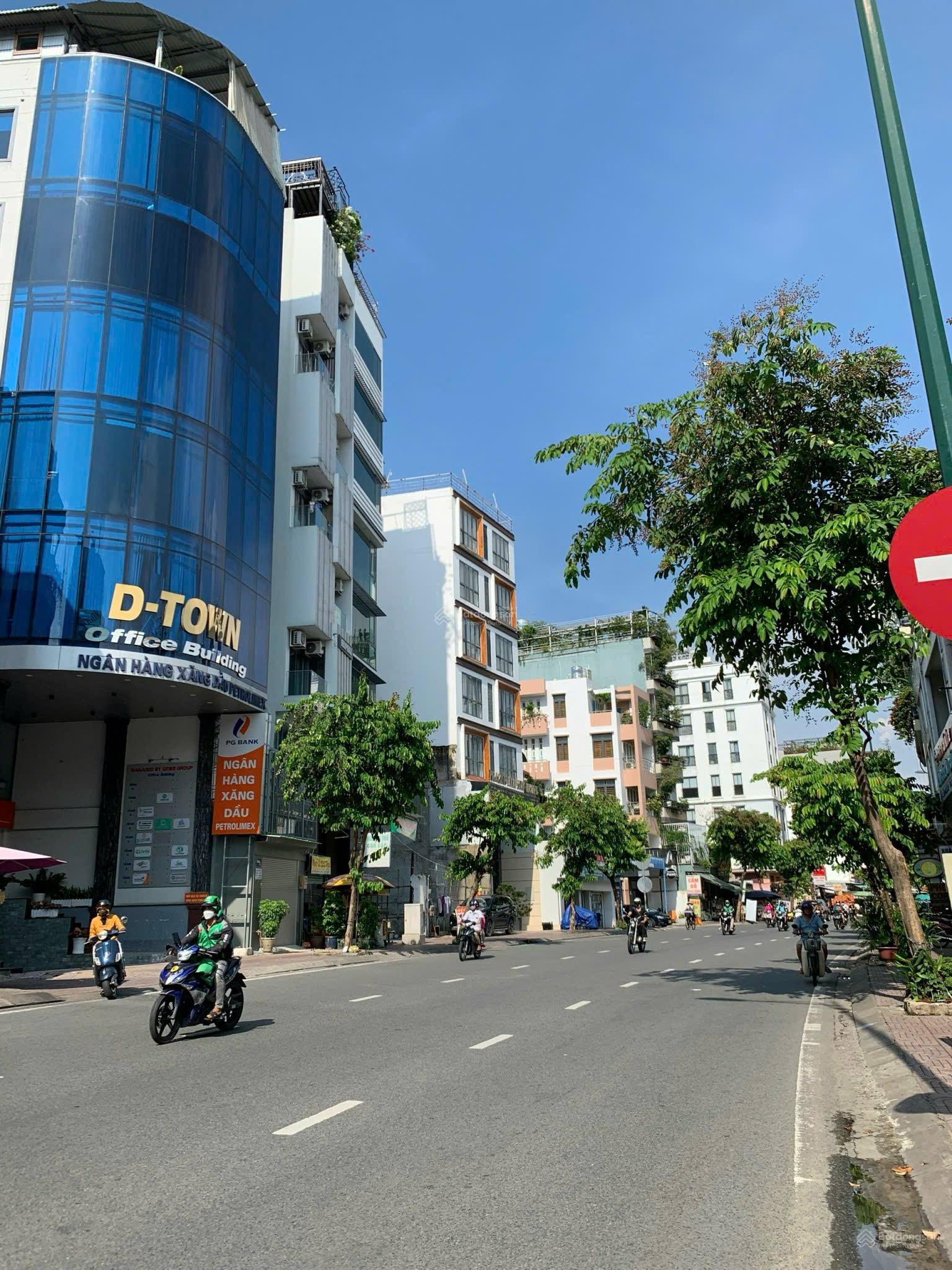 Bán nhà mặt tiền Bạch Đằng p2 Tân Bình (6,5x16m) giá 26 tỷ Bán nhà mặt tiền Bạch Đằng p2 Tân Bình (6,5x16m) giá 26 tỷ