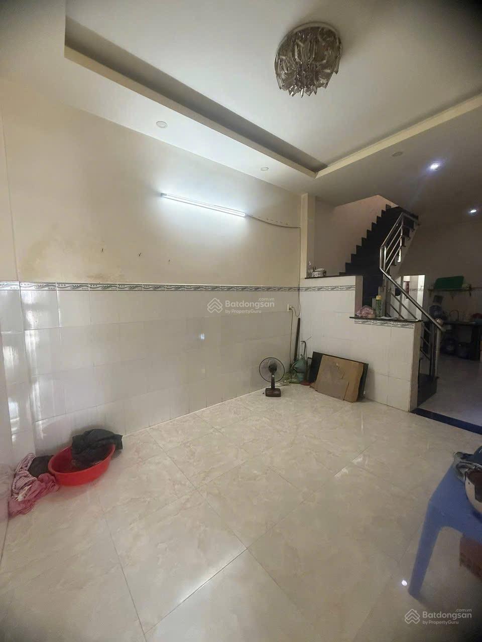 Nhà chính chủ Diện Tích 45 m trệt lầu hẻm cụt 3 m đường Nguyễn Văn Quá Giá 2 tỷ 980 tr TL Nhà chính chủ Diện Tích 45 m trệt lầu hẻm cụt 3 m đường Nguyễn Văn Quá Giá 2 tỷ 980 tr TL