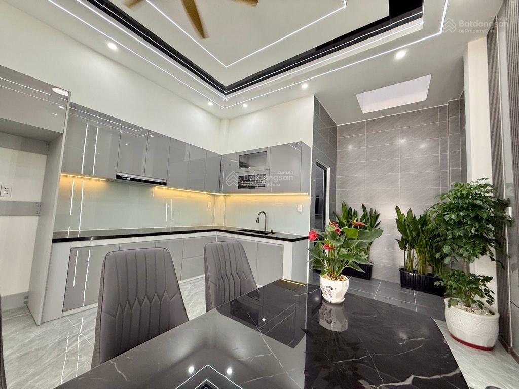 Nhà 4 tầng hoàn công liền kề Vạn Phúc City, DT 81m2, SHR. Nhỉnh 10 Tỷ Nhà 4 tầng hoàn công liền kề Vạn Phúc City, DT 81m2, SHR. Nhỉnh 10 Tỷ