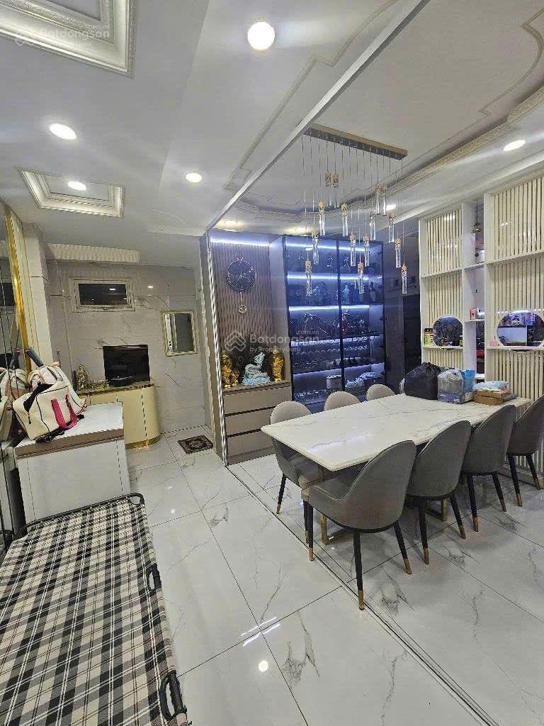 Bán nhà 54m2 - 4x14m - 4 tầng 4PN & 5WC - hẻm 8m sát mặt tiền Kinh Dương Vương - chỉ 8.5 tỷ Bán nhà 54m2 - 4x14m - 4 tầng 4PN & 5WC - hẻm 8m sát mặt tiền Kinh Dương Vương - chỉ 8.5 tỷ