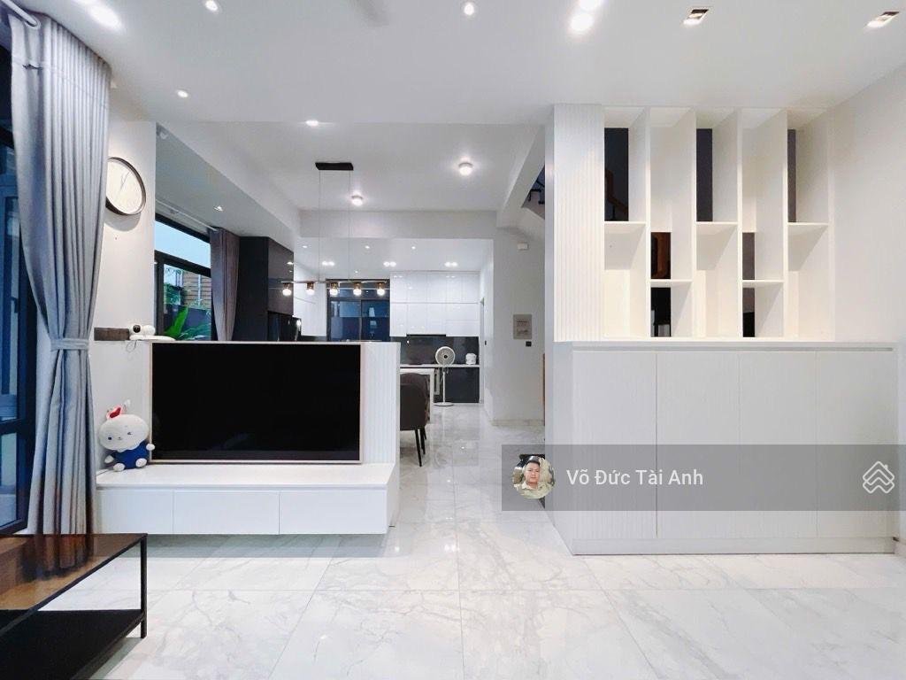 Khu phân lô đẳng cấp, 155m2 biệt thự 3 tầng - ngang 9m nội thất xịn sò an ninh 24/24 chỉ 24,5 tỷ Khu phân lô đẳng cấp, 155m2 biệt thự 3 tầng - ngang 9m nội thất xịn sò an ninh 24/24 chỉ 24,5 tỷ