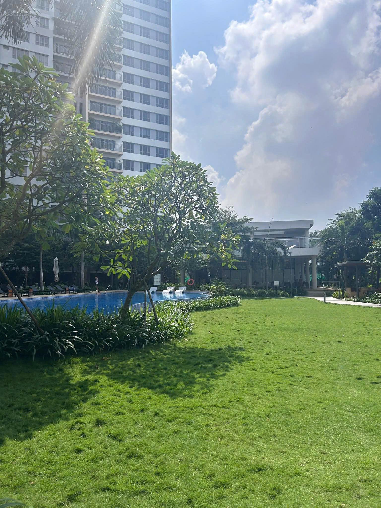 Độc quyền bán căn 3PN - 121 m2 bán tại Palm Heights giá 11.7x tỷ có TL xem nhà em Thuận