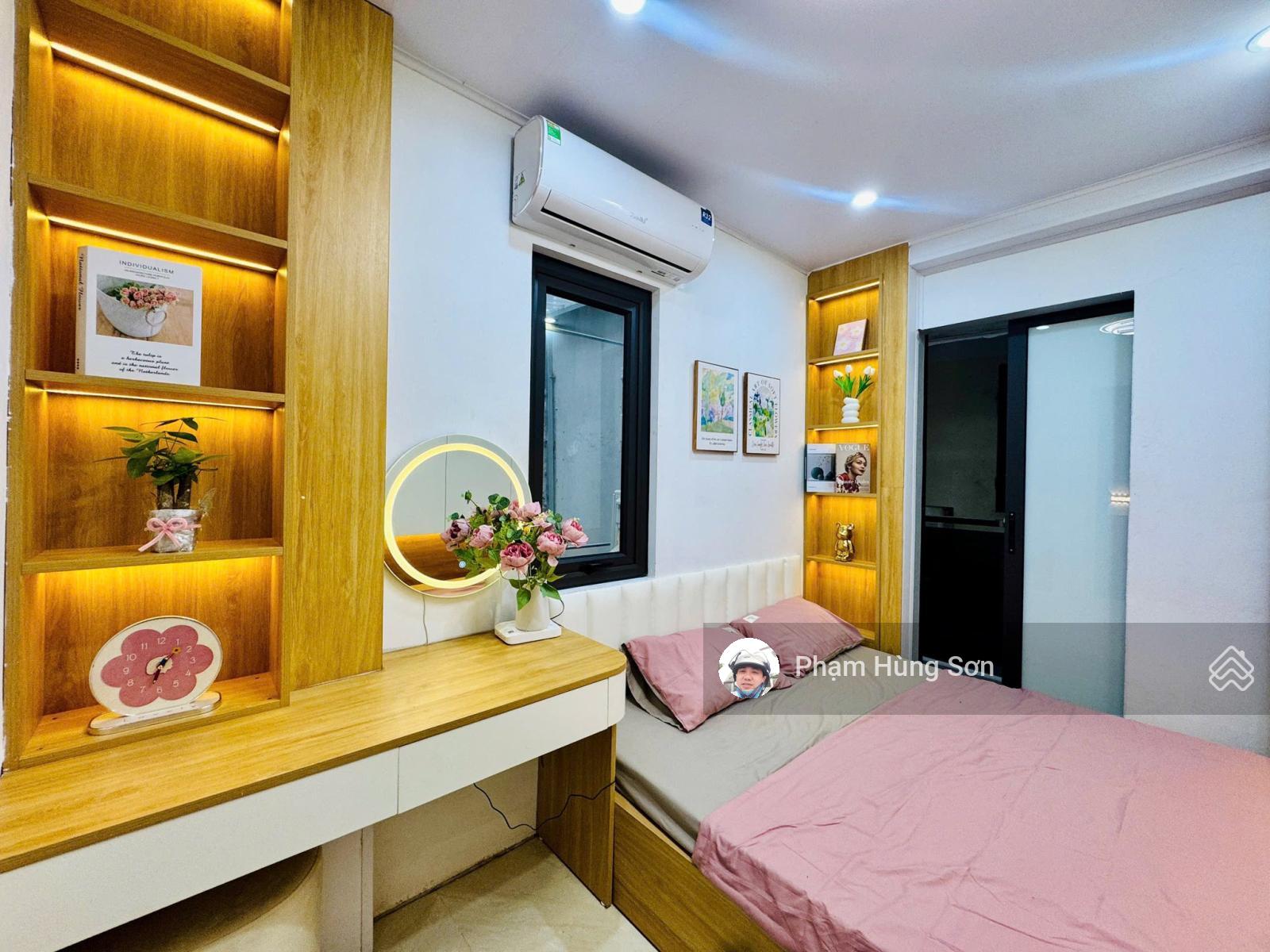 Siêu phẩm nhà đẹp lô góc - cách phố Bạch Mai 40m - cách oto 10m