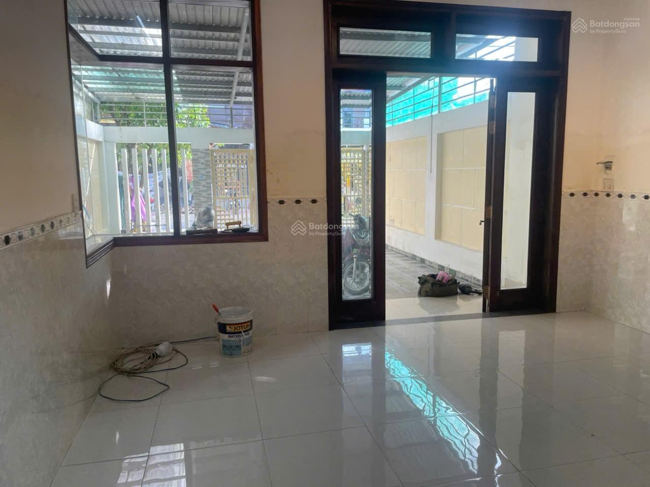 Bán nhà 2 tầng mặt tiền đường Phạm Khôi ngay chợ Vĩnh Điện buôn bán kinh doanh