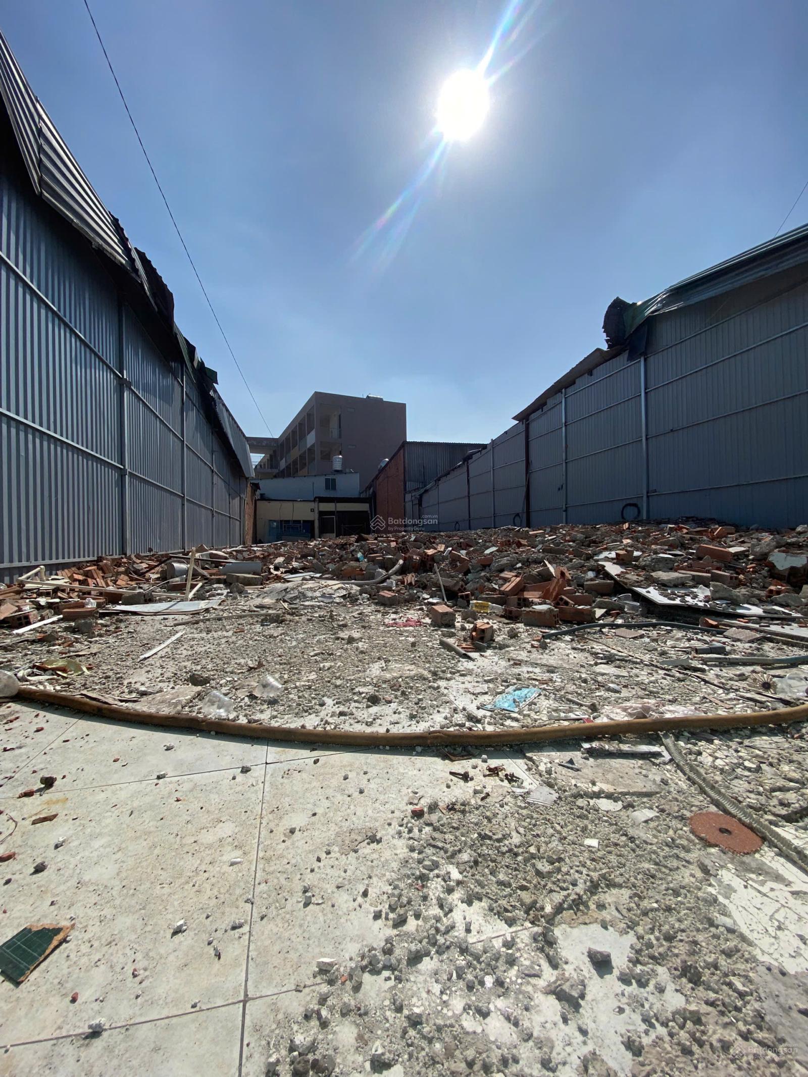 Bán đất ngay mặt tiền Phan Văn Đối, 300m2 thổ cư, 17 tỷ 5 thương lượng! Bán đất ngay mặt tiền Phan Văn Đối, 300m2 thổ cư, 17 tỷ 5 thương lượng!