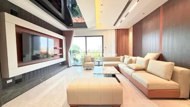 Gấp! Cho thuê nhà phố Kim Mã Thượng, Liễu Giai! Lô góc, ngõ 7m. 175m2*4tầng. 5PN. Ở, KD, Bar, cafe