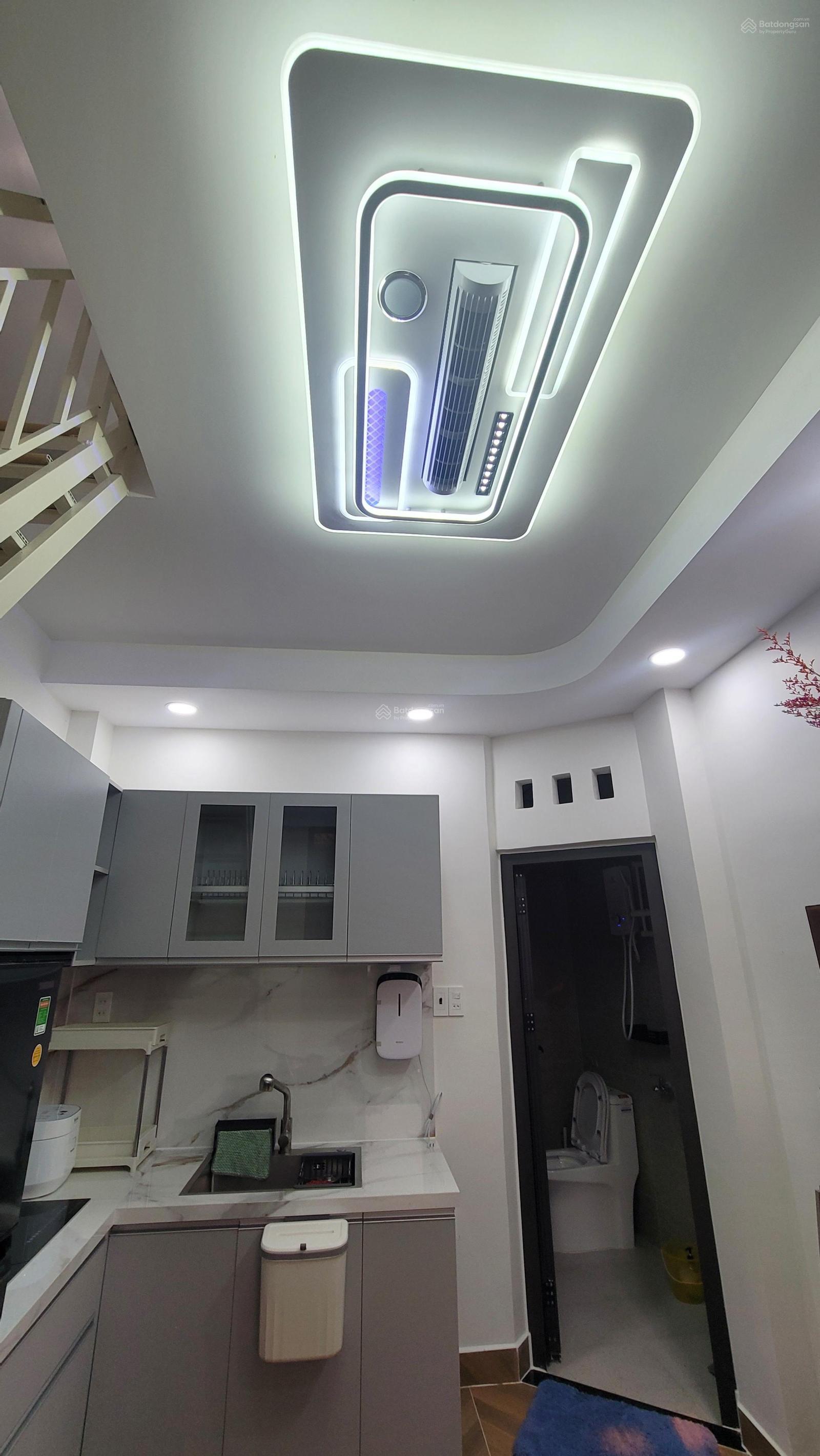 Q4, HOMESTAY MINI MỚI 100%, FULL NỘI THẤT, 3 TẦNG, 30M RA PHỐ ẨM THỰC VĨNH KHÁNH CHỈ 2 TỶ 800TR