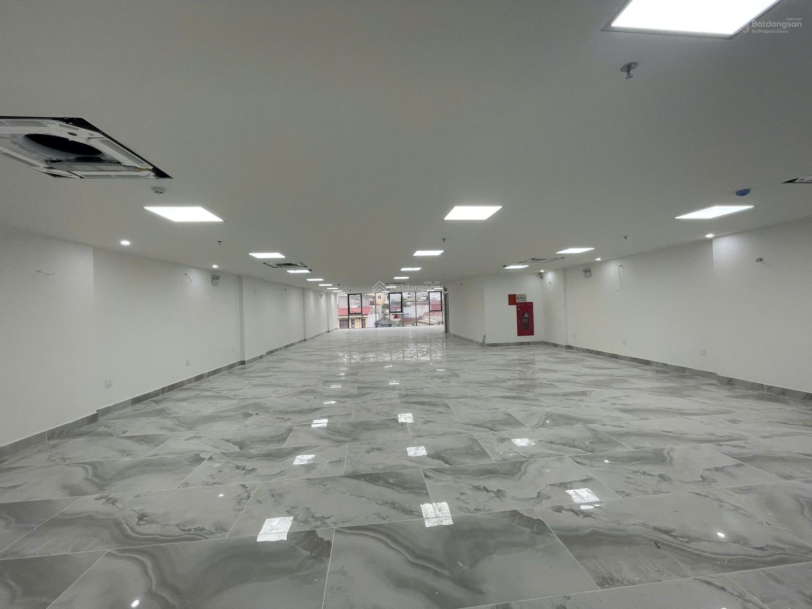 Cho thuê toà nhà mp Quang Trung, Hà Đông. DT 235m2, 8 tầng 1 hầm, thông sàn, pccc đầy đủ, giá 290tr Cho thuê toà nhà mp Quang Trung, Hà Đông. DT 235m2, 8 tầng 1 hầm, thông sàn, pccc đầy đủ, giá 290tr