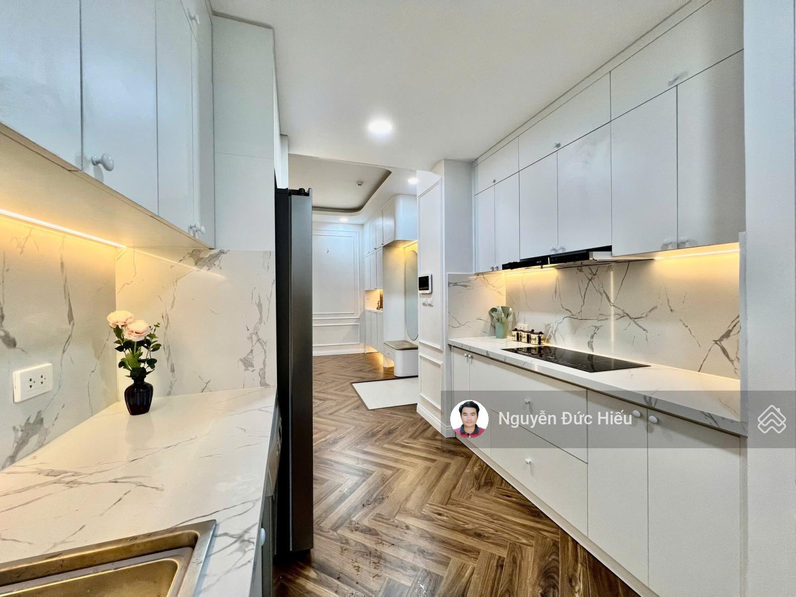 Bán chung cư X2 Đại Kim 123m2, 4 phòng ngủ, 2 vs chỉ 6.x tỷ