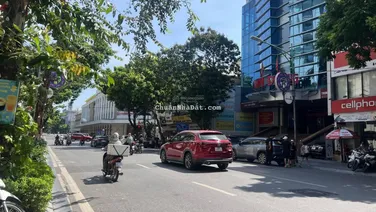 Chính chủ cần bán nhà mặt phố Nguyễn Thái Học Cao Bá Quát 597 m2 mặt tiền 16 m giá thương lượng