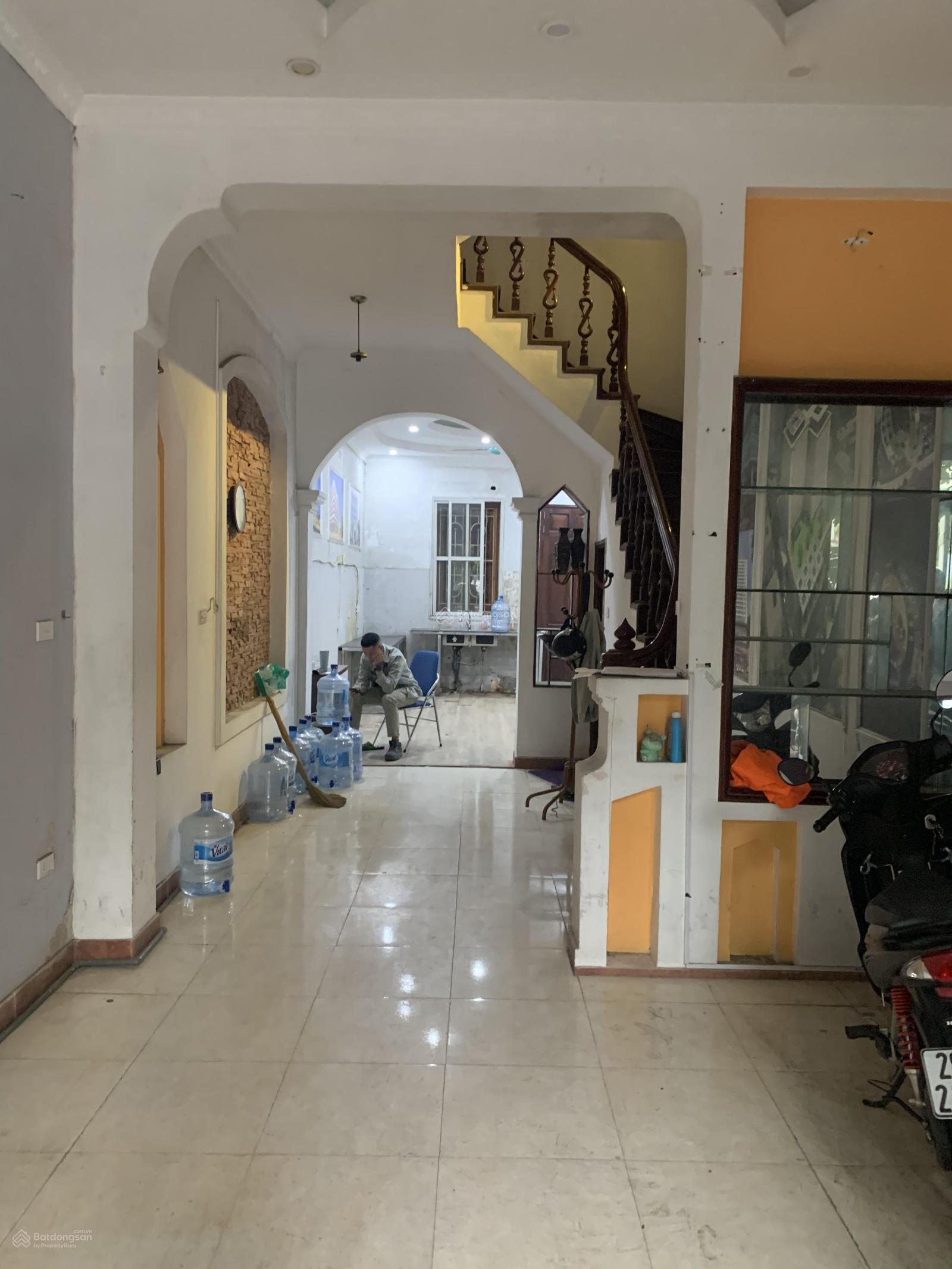 Cho thuê nhà Lê Quang Đạo 50mx4T, oto đỗ, 18tr, gần sân Mỹ Đình