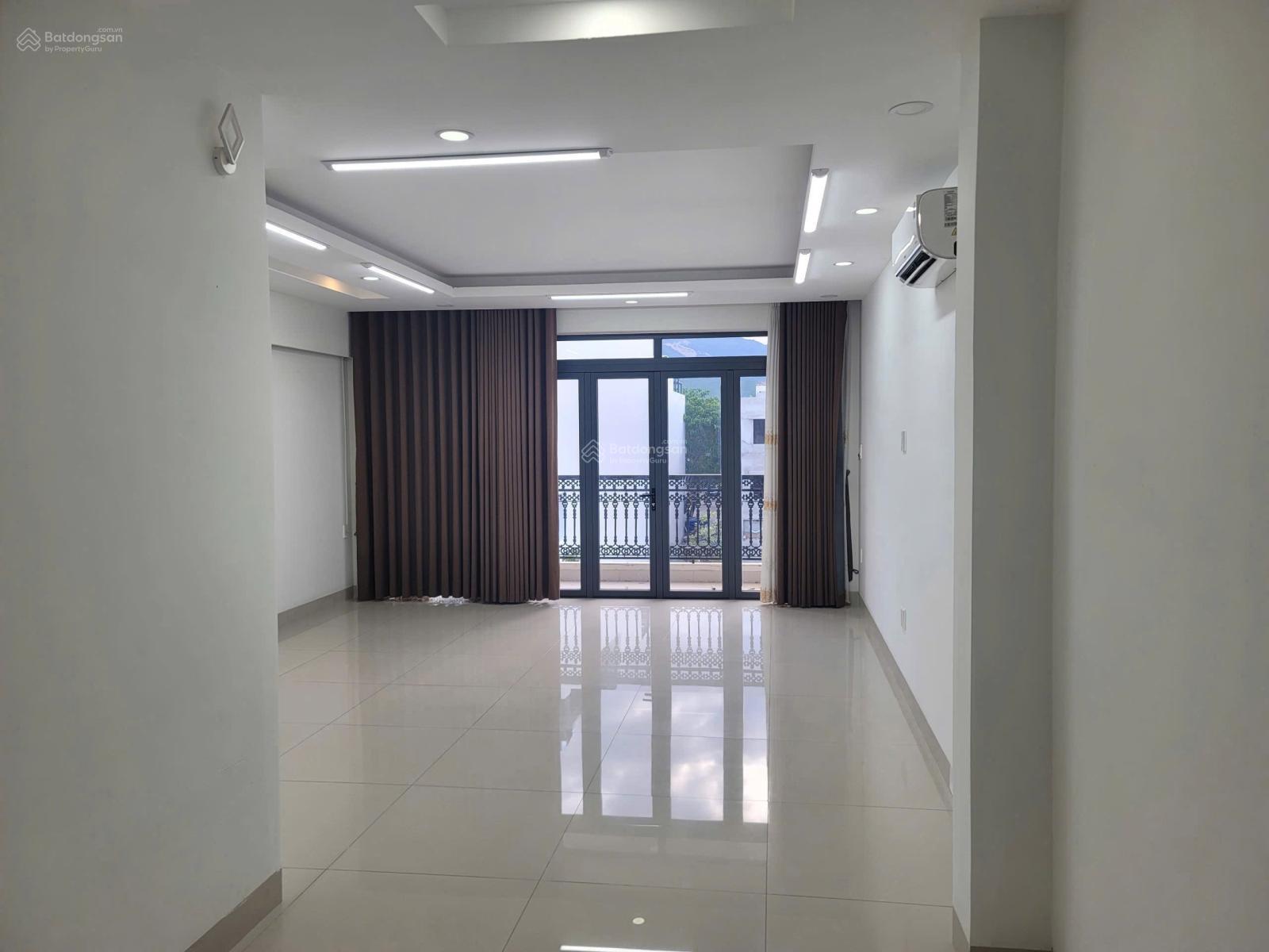 Bán nhà Thích Quảng Đức Hà Quang 2 gần Tố Hữu gần tiếng anh Việt Mỹ giá 15,5 tỷ 0966 838 ***