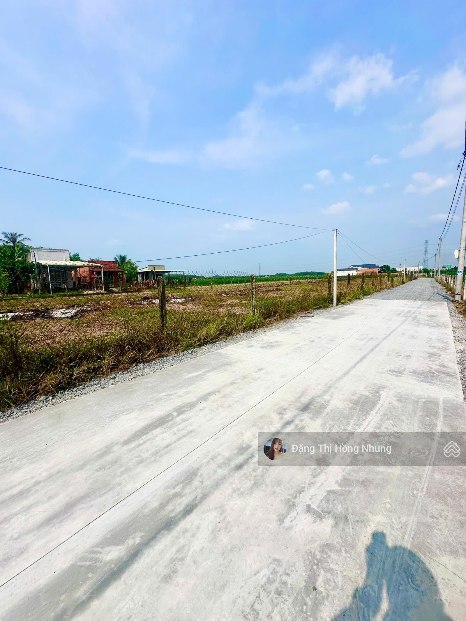 699tr, trung tâm KCN Phước Đông 7,5 x 28m có 35.4m2 thổ cư 699tr, trung tâm KCN Phước Đông 7,5 x 28m có 35.4m2 thổ cư