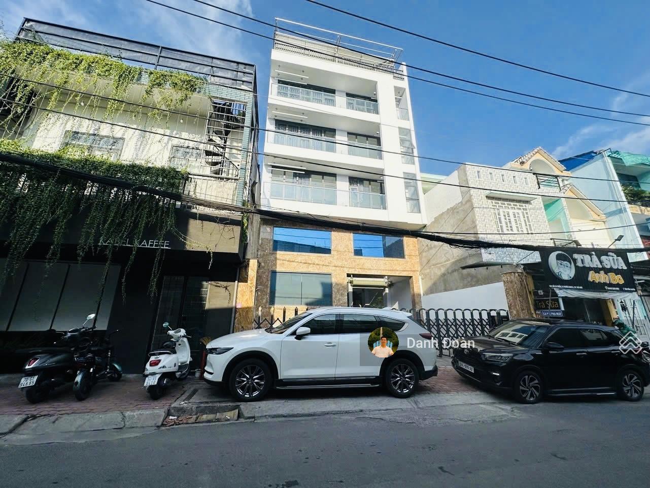 Có 1 không 2 nhà GPXD xây 1 hầm 6 tầng|8.2x25 MT Hồ Bá Phấn|cách ga Metro 300m|Giá siêu tốt đầu tư