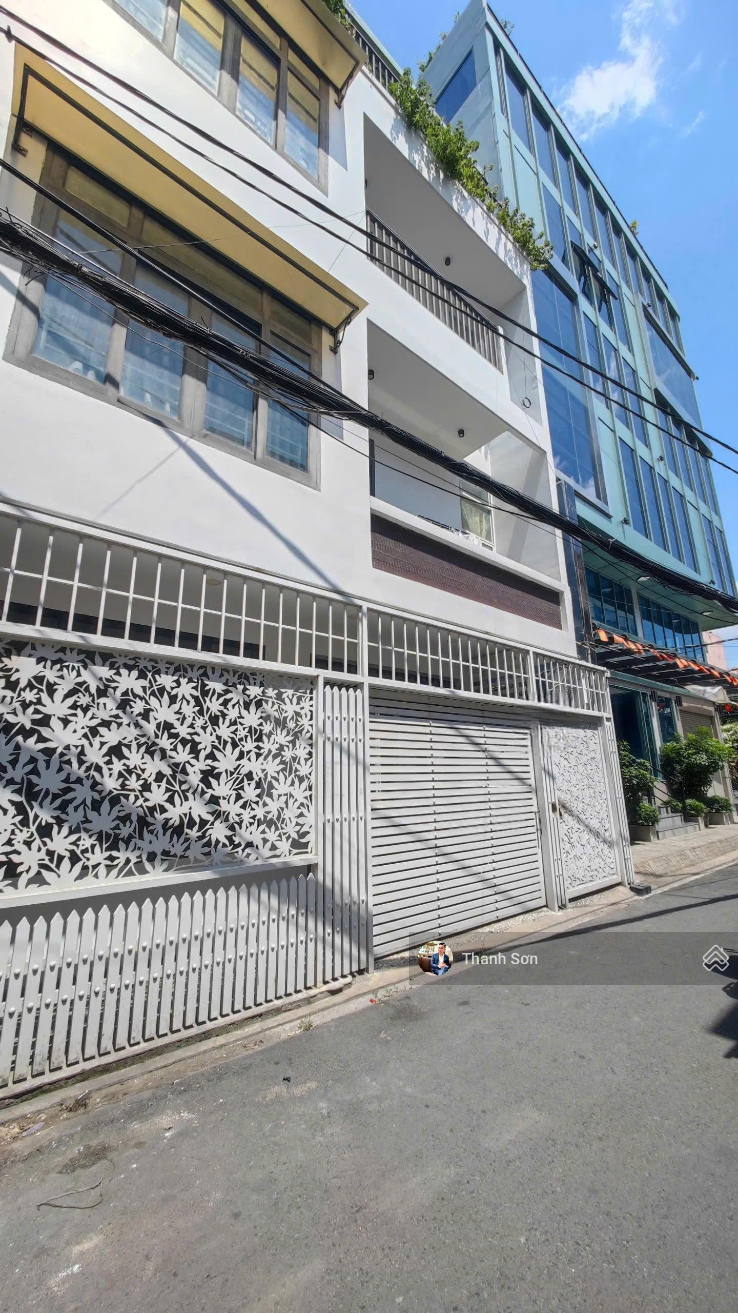 Nhà 5 tầng (8,4x18m) mặt bằng kinh doanh + 12 phòng. Đường nhựa 7m sát mặt tiền - 22,8 tỷ còn bớt