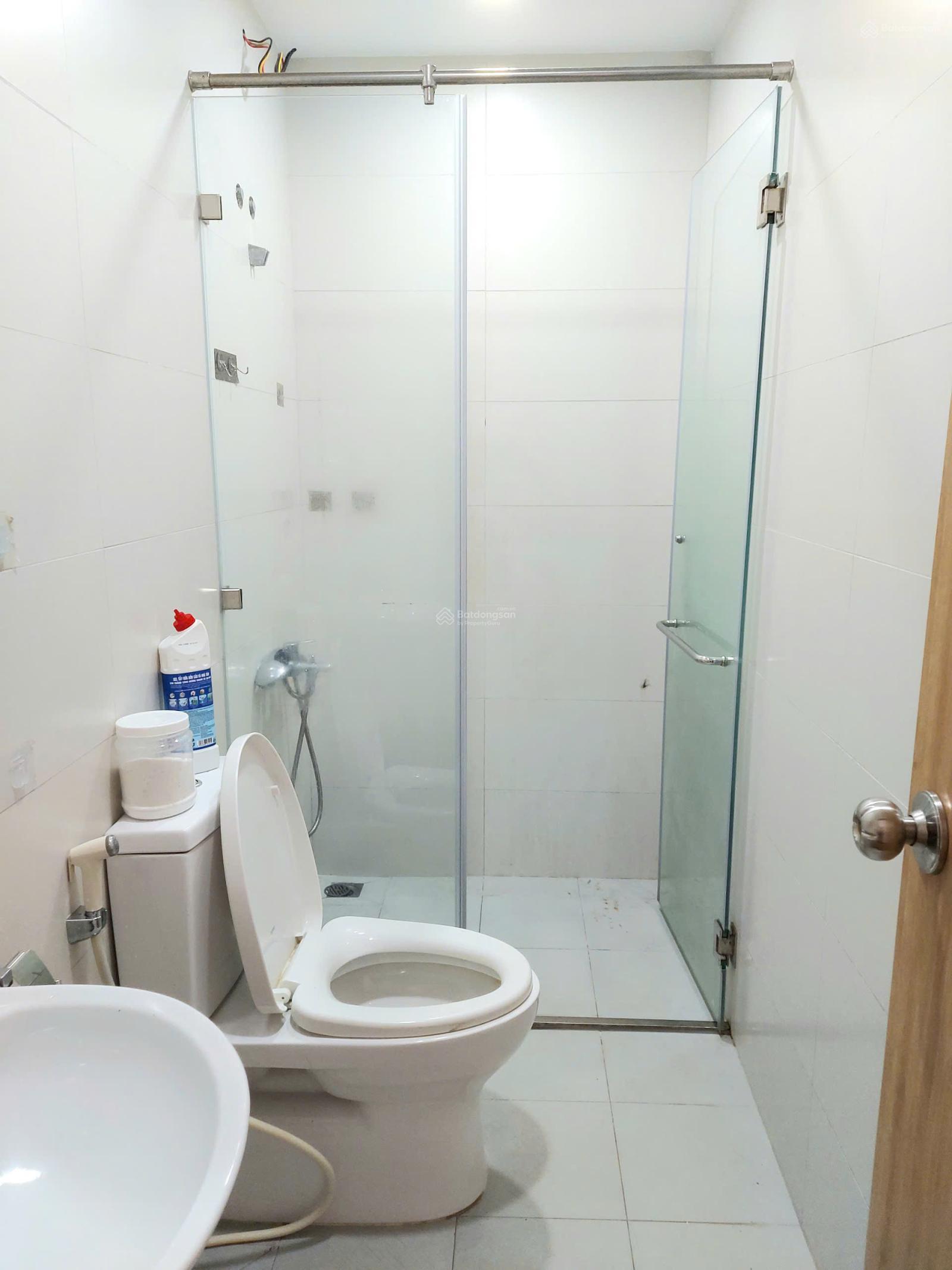 Cho thuê Studio, The East Gate, 5 triệu, cọc 1th. LH: 0978 272 *** (zalo)