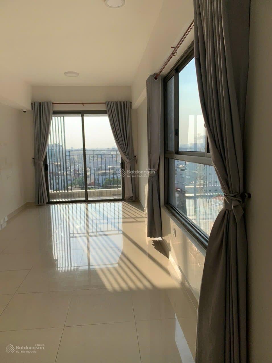 Botanica Premier 70m2, 2pn ntcb giá 15tr ở liền LH 0797 799 ***