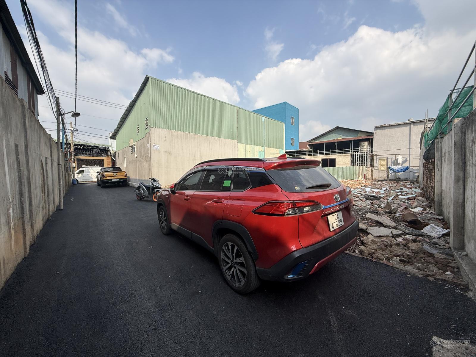 ~80m2 đất sử dụng, hẻm 1 sẹc Quốc Lộ 13, GPXD 4 tầng, ngay UBND phường Hiệp Bình Phước ~80m2 đất sử dụng, hẻm 1 sẹc Quốc Lộ 13, GPXD 4 tầng, ngay UBND phường Hiệp Bình Phước