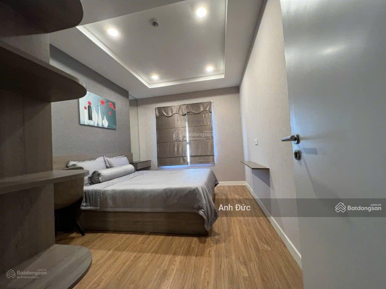 Bán căn hộ Novo Kossmo Tây Hồ - 96.3m2 - Tầng cao view đẹp - sổ đỏ chính chủ - giá 12.5 tỷ