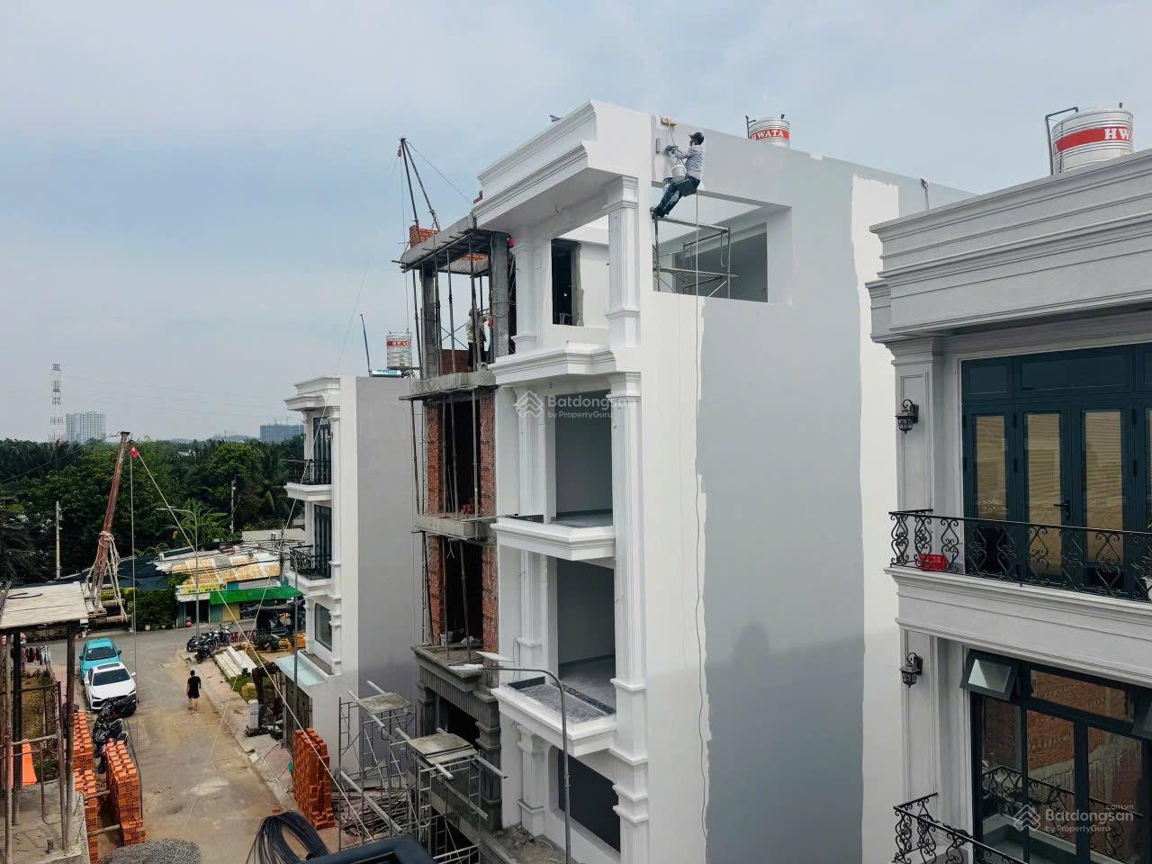 Nhà hẻm xe hơi quay đầu 54 m2 4 tầng btct 7 tỷ 9 còn 1 căn duy nhất