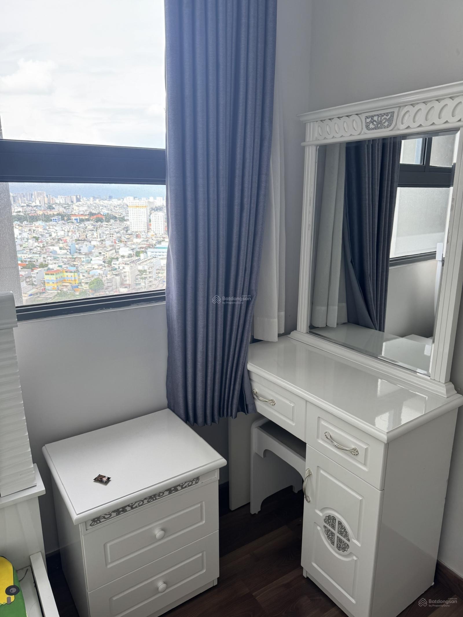 Cần bán căn hộ The Pegasuite Quận 8 đầy đủ nội thất