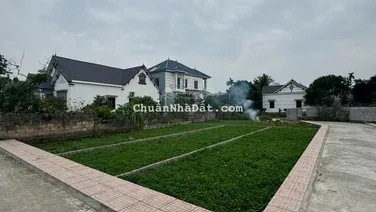 Trực tiếp bán 10 lô đất trung tâm ngay cổng chào KCN Tràng Duệ 3, giá 900tr/lô, đầu tư chắc thắng.