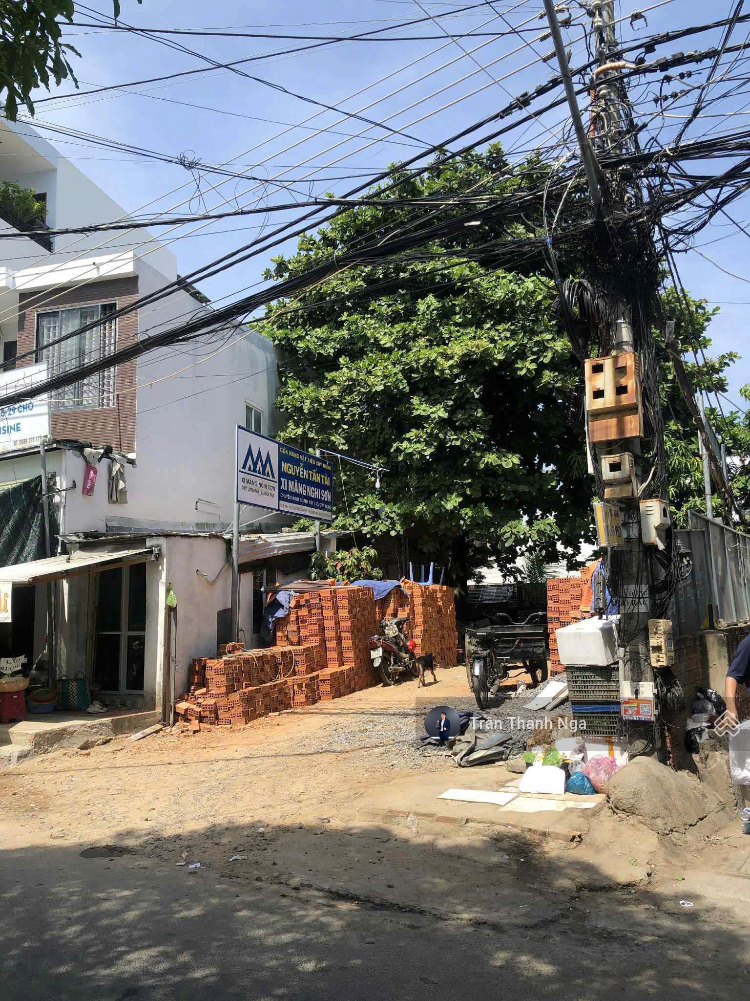 Còn sót lại lô đất diện tích lớn 239m2, đường ô tô, 3 mặt thoáng kinh doanh tốt - giá chỉ 19 tỷ