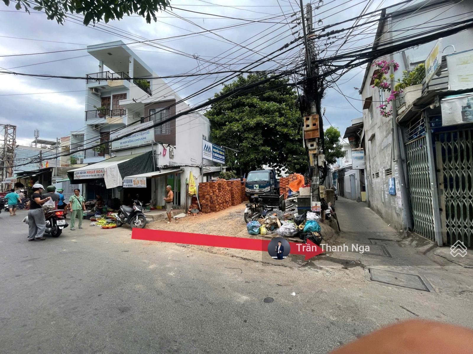 Còn sót lại lô đất diện tích lớn 239m2, đường ô tô, 3 mặt thoáng kinh doanh tốt - giá chỉ 19 tỷ