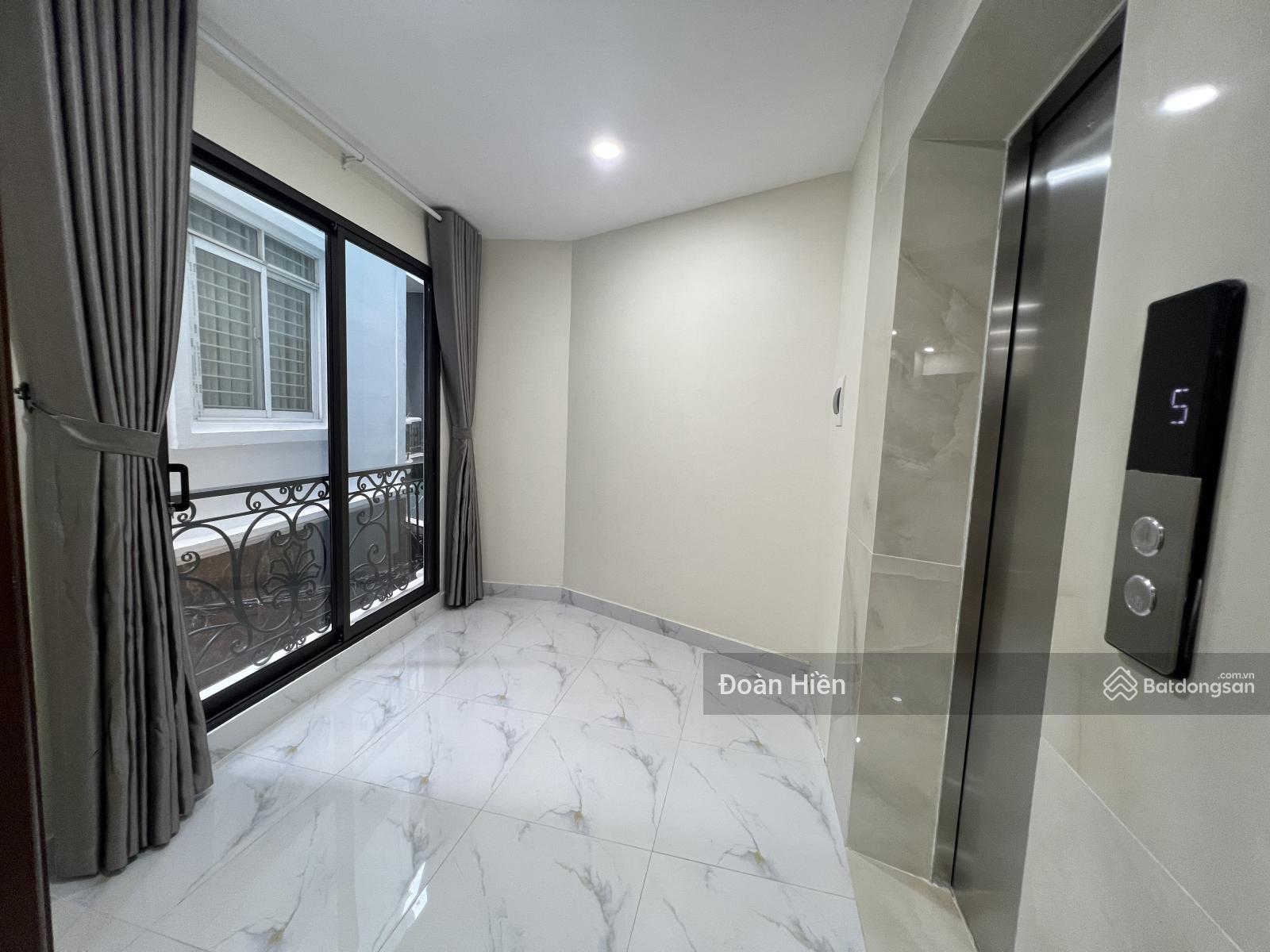 Sang xịn! Nhà Đội Cấn mới keng, thang máy nhập khẩu, mặt ngõ nông, 15m thẳng tắp ra phố, 40m2*6T Sang xịn! Nhà Đội Cấn mới keng, thang máy nhập khẩu, mặt ngõ nông, 15m thẳng tắp ra phố, 40m2*6T
