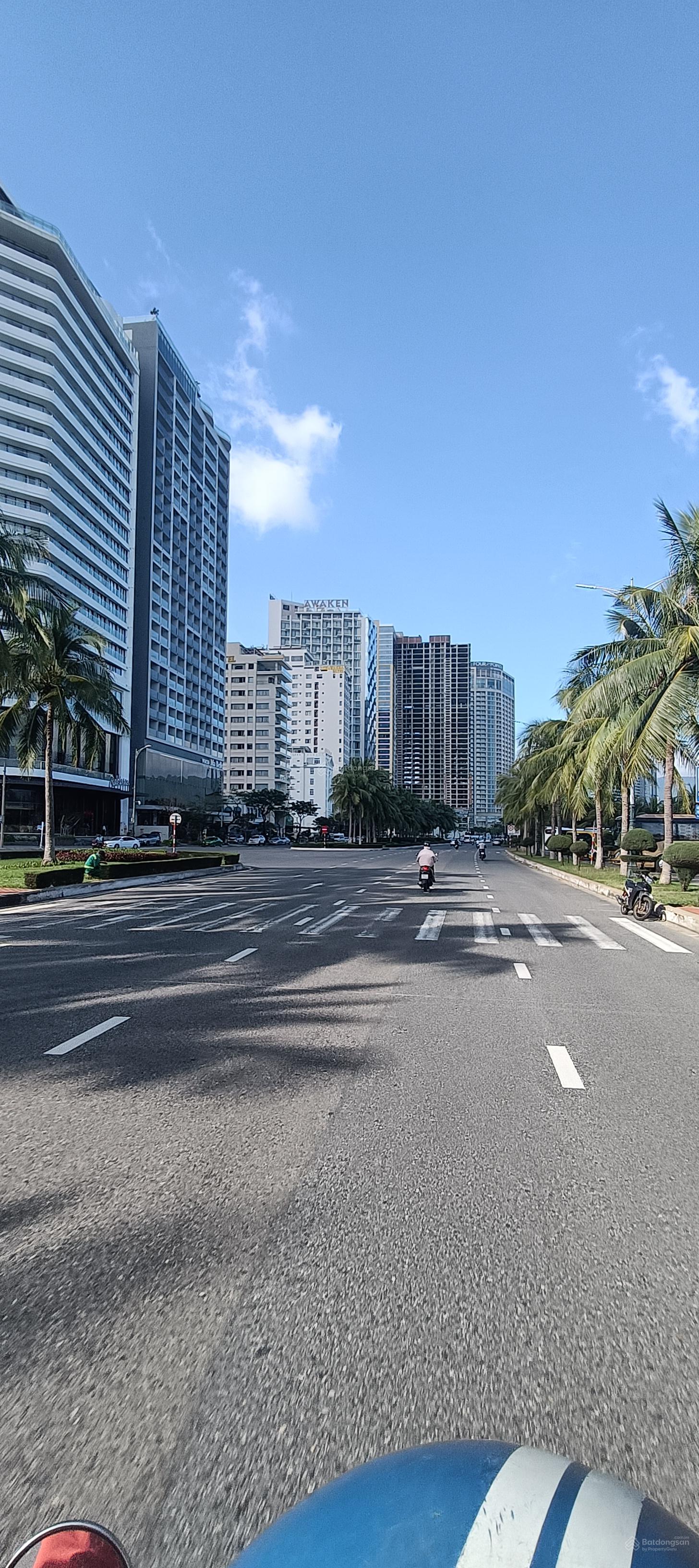 *** TUYỆT PHẨM ĐẦU TƯ - TOÀ CĂN HỘ 7 TẦNG - MẶT TIỀN TRẦN HƯNG ĐẠO - SƠN TRÀ :