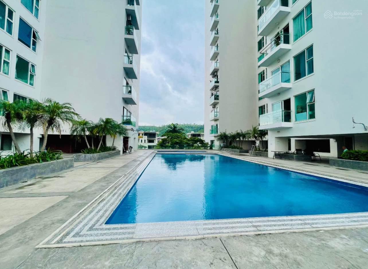 Do chuyển định cư, chính chủ bán căn hộ 3PN 96m2 view biển tại trung tâm du lịch Bãi Cháy, Hạ Long