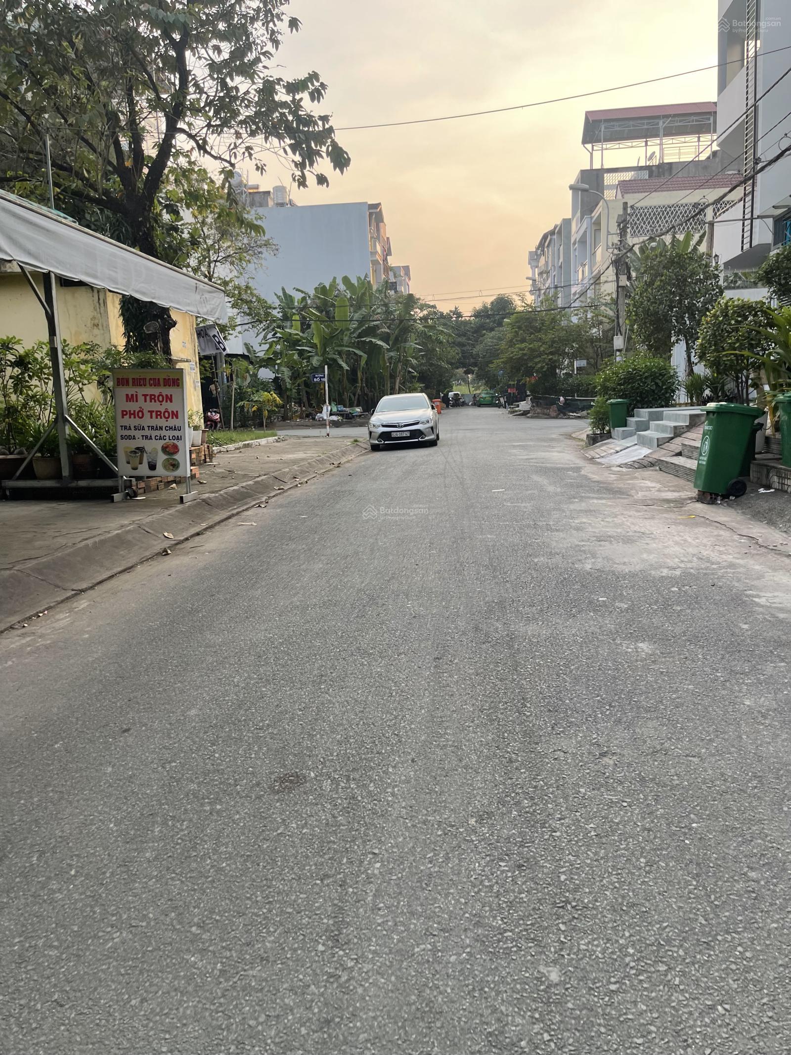 Đất nền khu dân cư Bình Hưng. DT: 6x20m sổ hồng riêng, đối diện bến xe Q8