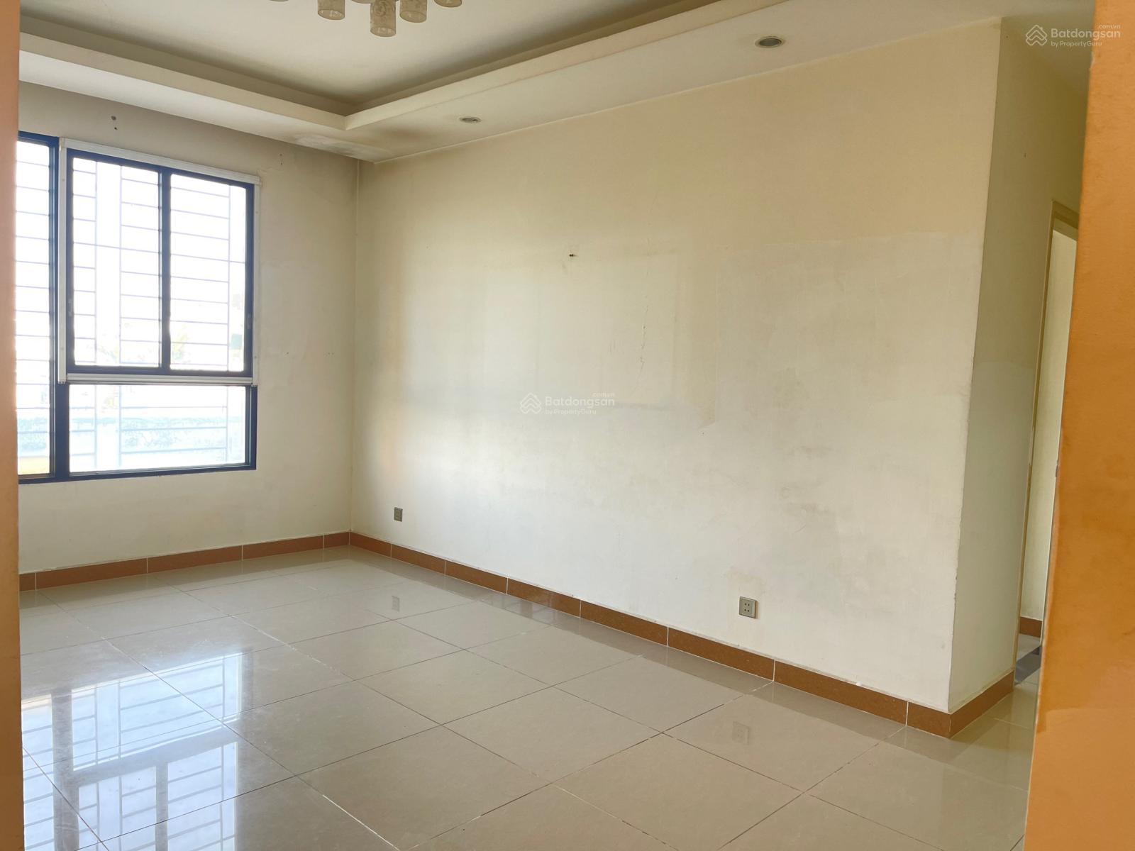 Bán căn hộ 85m2 = 2PN - 3WC. Giá 3 tỷ 020. LH Mr. Tùng 0964 690 ***