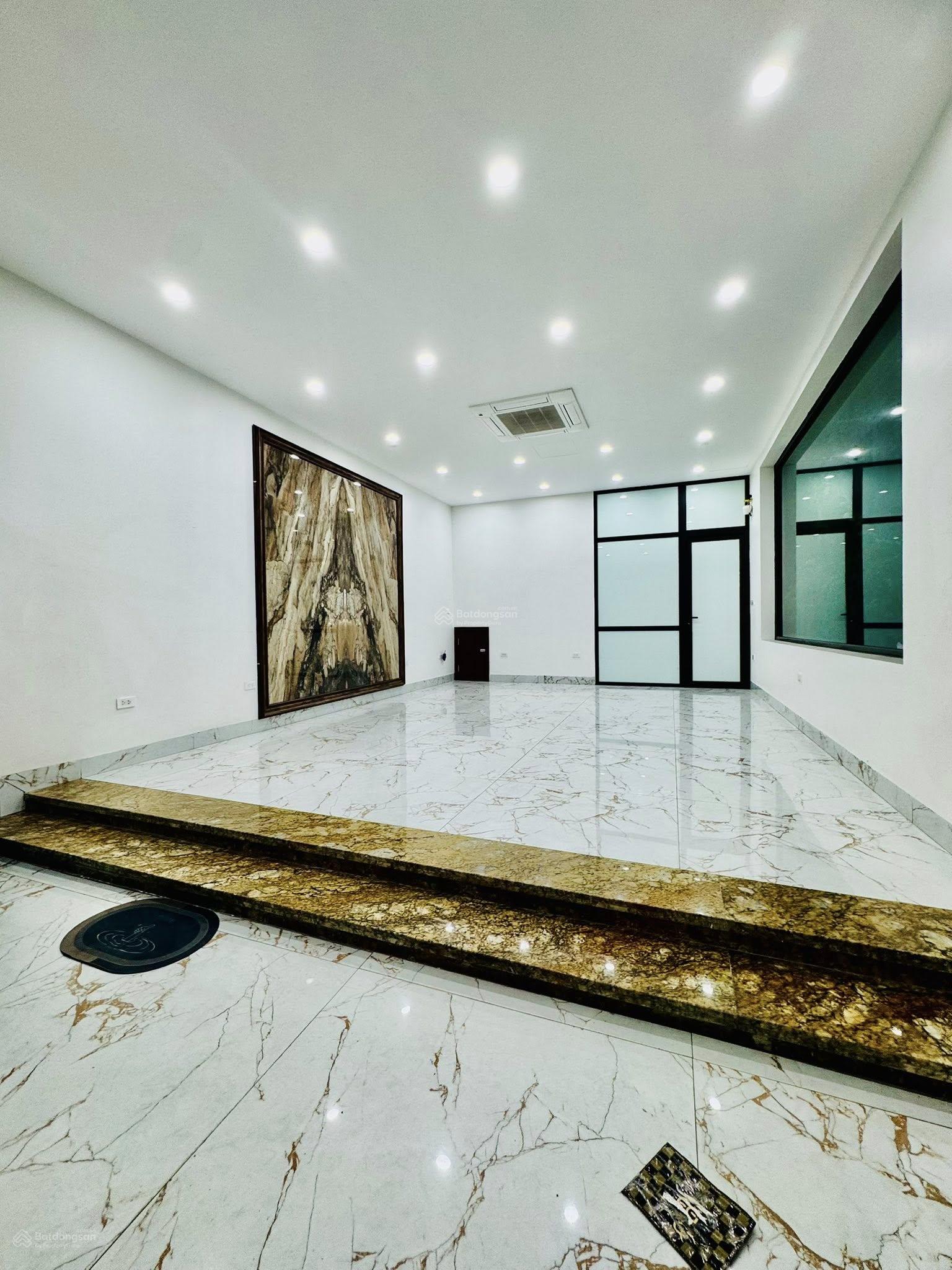 Cần bán biệt thự siêu vip KĐT Định Công, tiện ích đỉnh cao, an sinh đảm bảo