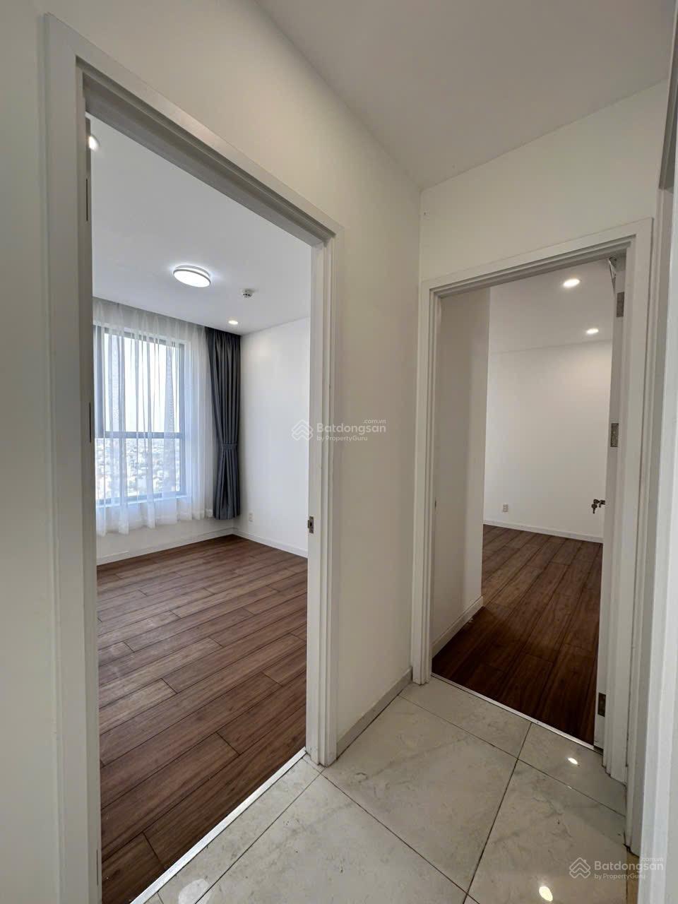 Cần bán căn hộ Precia Quận 2 tầng cao DT 71m2 căn 2PN2WC giá 5.7 tỷ view xem bắn pháo hoa