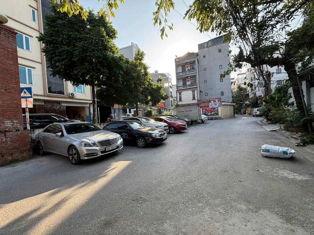 Bán nhà 50m2 x 4 tầng Tứ Hiệp, ngõ ô tô, giá 6.5 tỷ Bán nhà 50m2 x 4 tầng Tứ Hiệp, ngõ ô tô, giá 6.5 tỷ