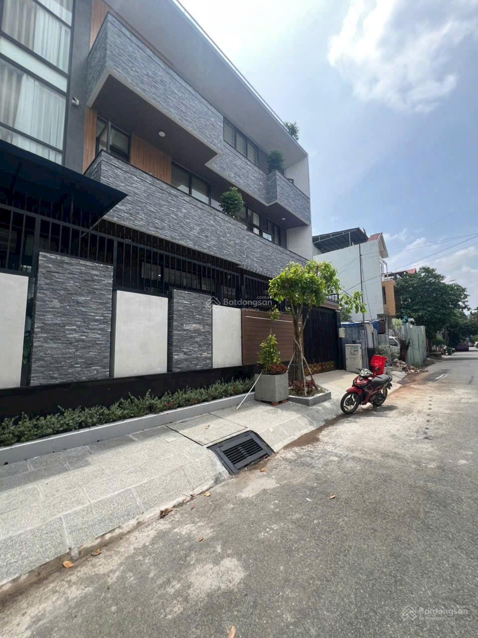 Biệt thự KDC Phú Nhuận, đường 25 bên sông, ngang (7x17,5m) p. Hiệp Bình Chánh, Q. Thủ Đức