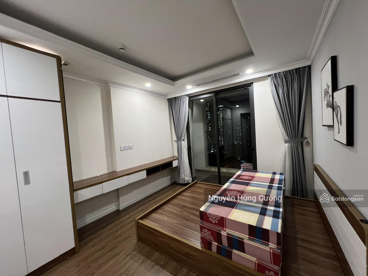 CHO THUÊ CĂN 3 PHÒNG NGỦ 95M2 SUNSHINE GARDEN FULL ĐỒ VIEW THOÁNG GIÁ CHỈ 15TR-E CƯỜNG 0976 044 ***